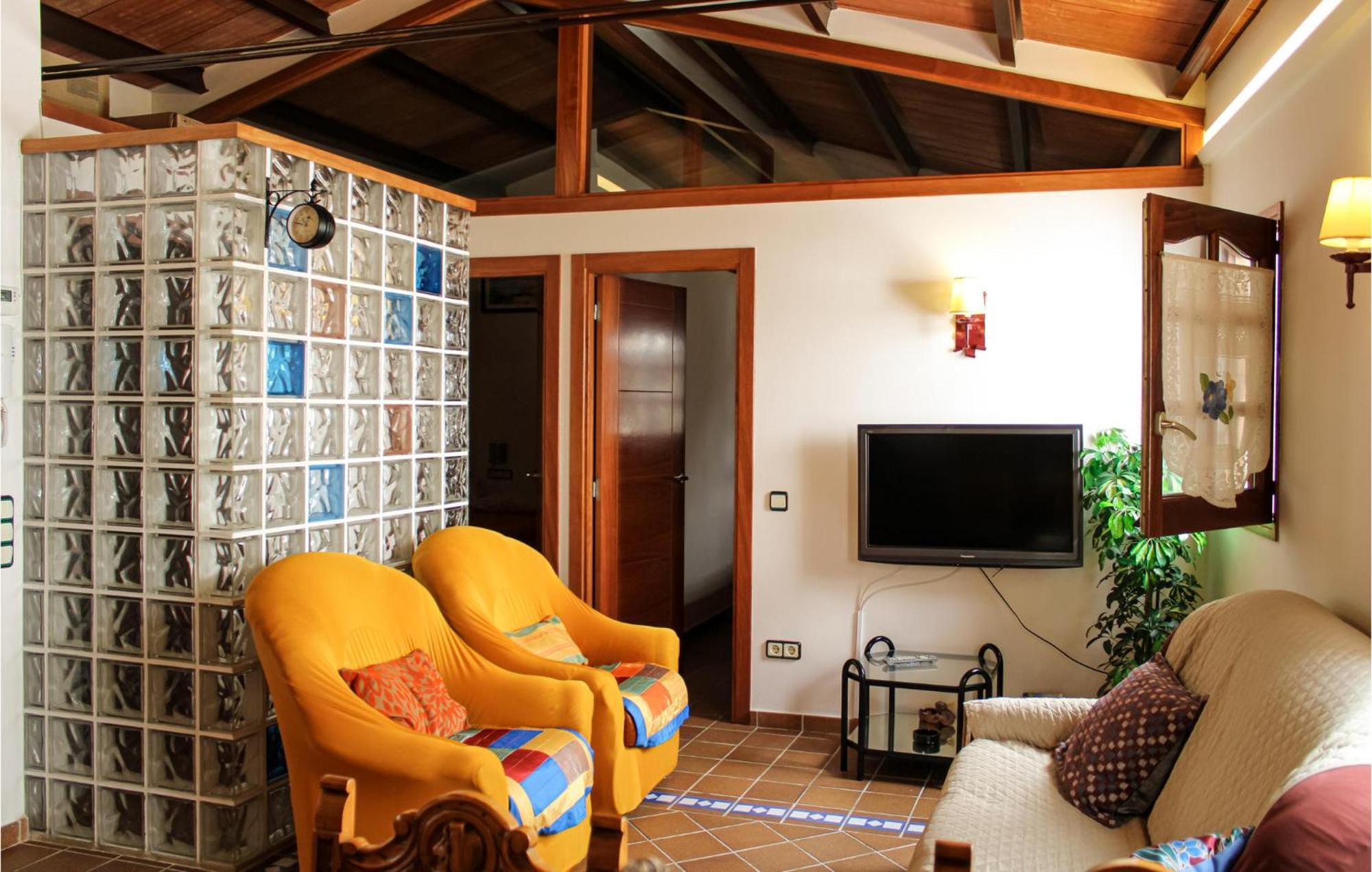 Amazing Apartment In Tossa De Mar With Wifi Екстериор снимка