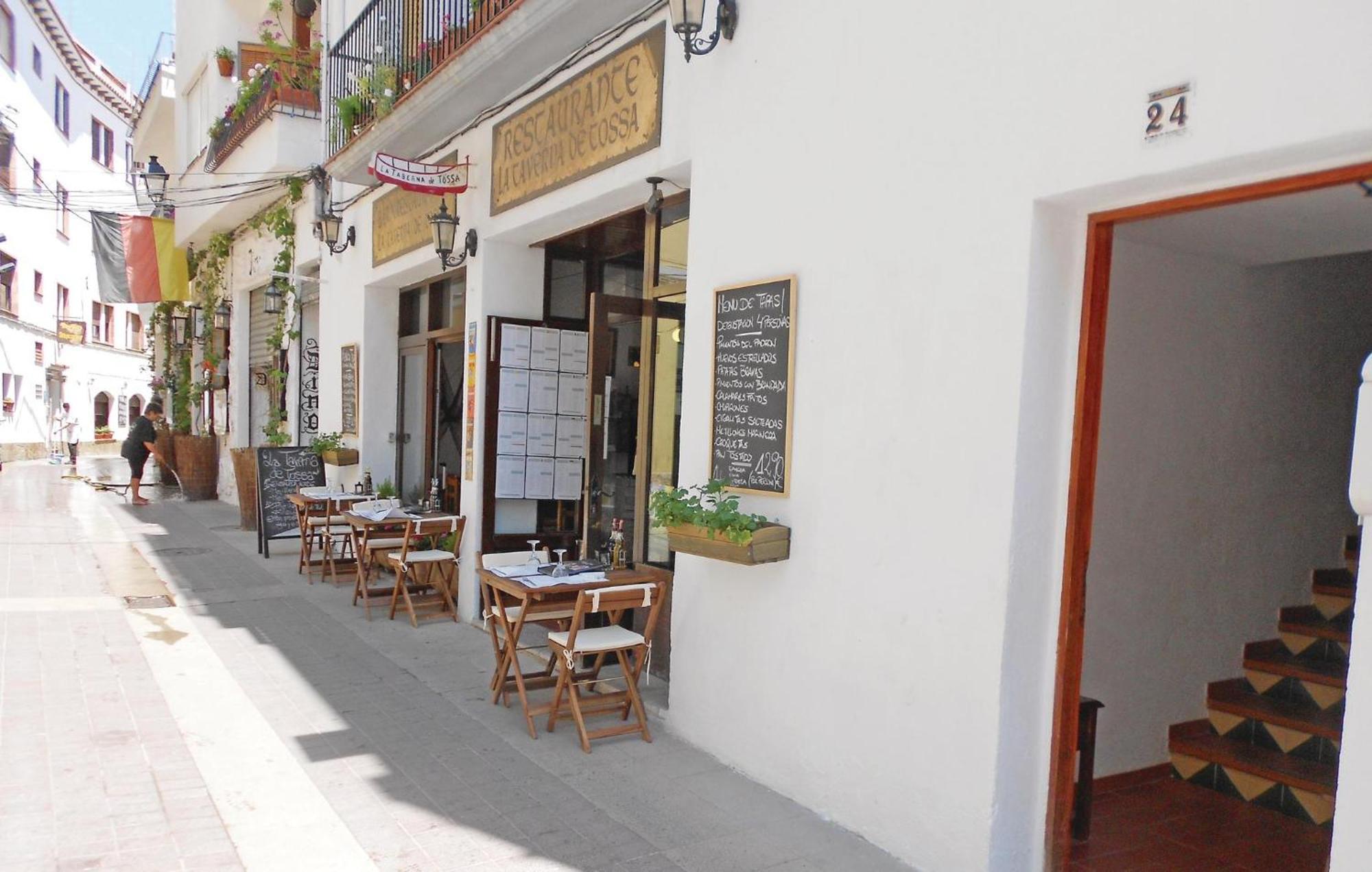 Amazing Apartment In Tossa De Mar With Wifi Екстериор снимка